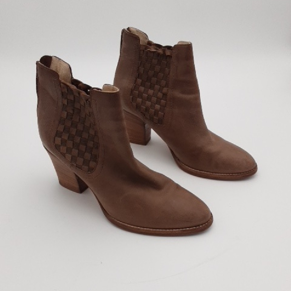 Aquatalia Brown Leather Ankle Boots women tan 9.5 festival rodeo casual Y2K